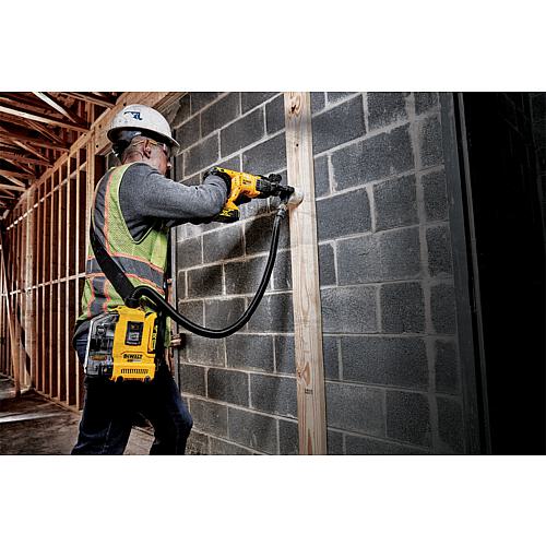 DeWALT 18V DWH161 cordless hoover