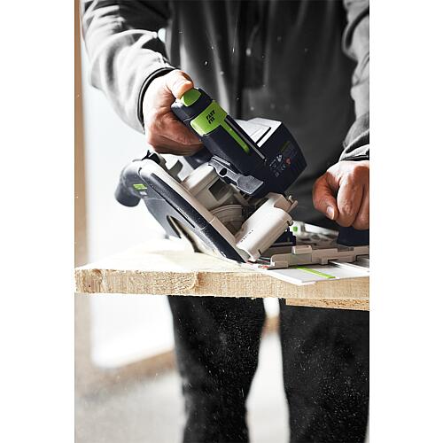 Cordless hand-held circular saw HKC 55Li 5, 18 V Anwendung 2