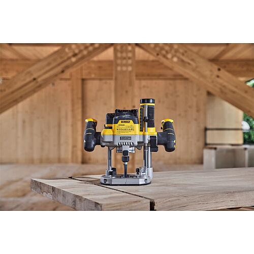 Défonceuse sans fil Dewalt DCW620, 18 V Anwendung 2