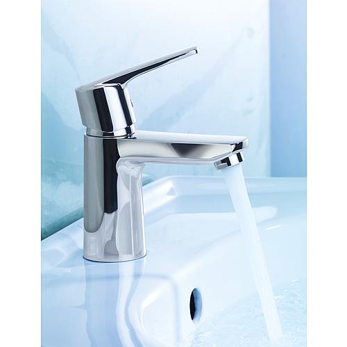 Washbasin mixer, without pop-up drain set Alpha 300 Anwendung 1