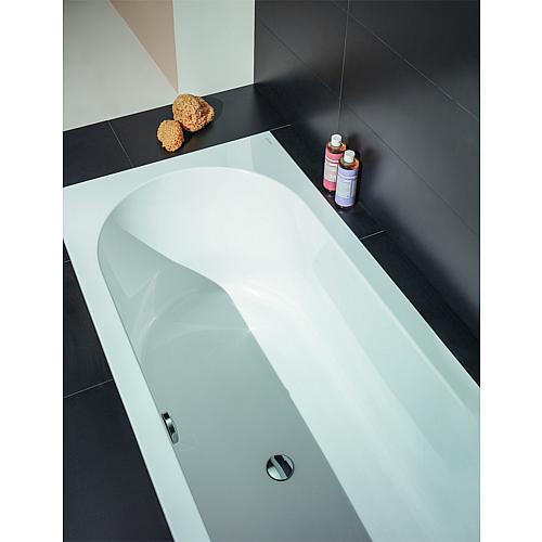 Marbond fitted bathtub