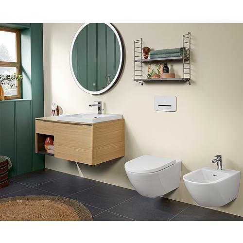 Subway 3.0 wall-mounted washdown toilet, rimless, TwistFlush Anwendung 2