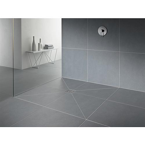 Flush floor-mounted shower element, installation height from 45 mm – standard design